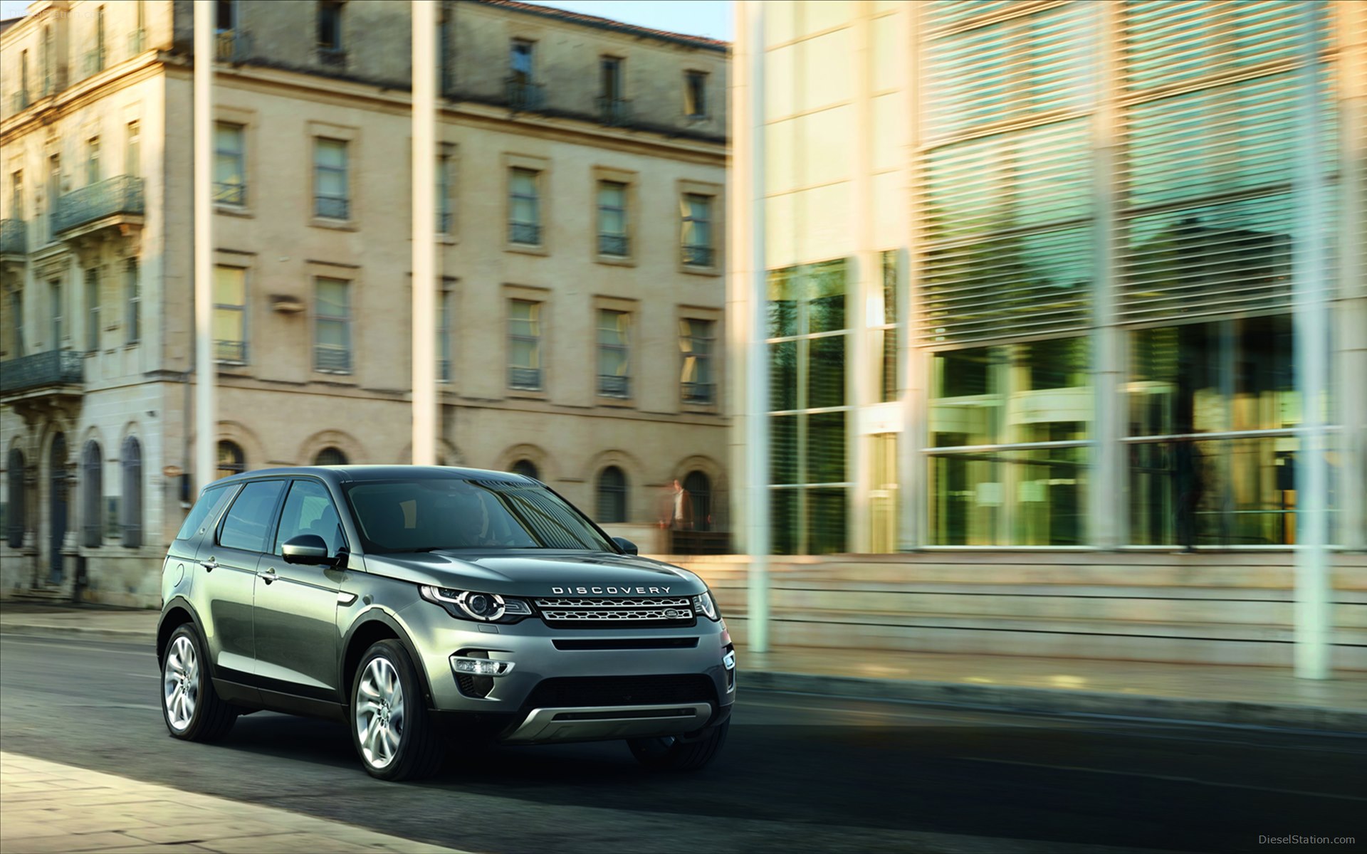 Land Rover Discovery Sport 2015